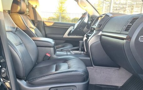 Toyota Land Cruiser 200, 2014 год, 5 500 000 рублей, 16 фотография