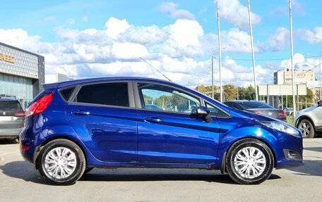 Ford Fiesta, 2016 год, 800 000 рублей, 4 фотография