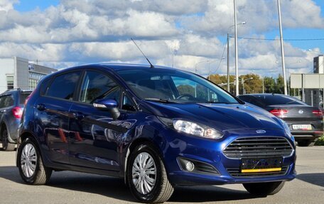 Ford Fiesta, 2016 год, 800 000 рублей, 3 фотография