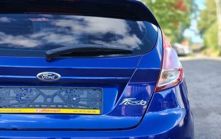 Ford Fiesta, 2016 год, 800 000 рублей, 11 фотография