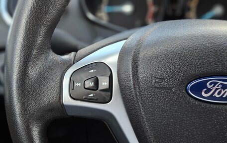 Ford Fiesta, 2016 год, 800 000 рублей, 24 фотография