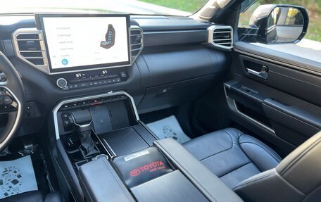 Toyota Tundra, 2025 год, 10 900 000 рублей, 15 фотография
