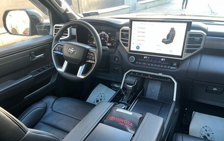 Toyota Tundra, 2025 год, 10 900 000 рублей, 14 фотография