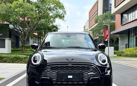 MINI Hatch, 2023 год, 2 290 000 рублей, 4 фотография