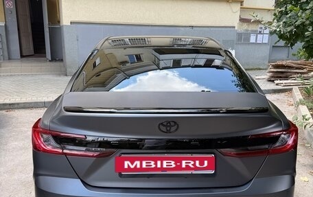 Toyota Camry, 2025 год, 4 550 000 рублей, 3 фотография