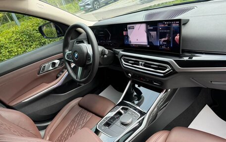 BMW 3 серия, 2023 год, 2 820 000 рублей, 17 фотография