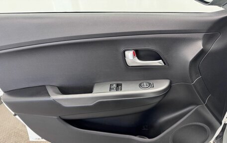 KIA Rio III рестайлинг, 2015 год, 1 050 000 рублей, 7 фотография