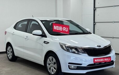 KIA Rio III рестайлинг, 2015 год, 1 050 000 рублей, 5 фотография