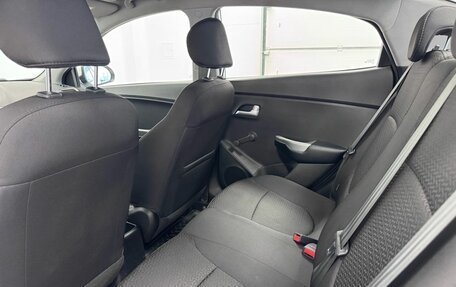 KIA Rio III рестайлинг, 2015 год, 1 050 000 рублей, 22 фотография