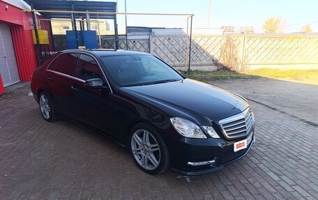 Mercedes-Benz E-Класс, 2012 год, 1 770 000 рублей, 2 фотография