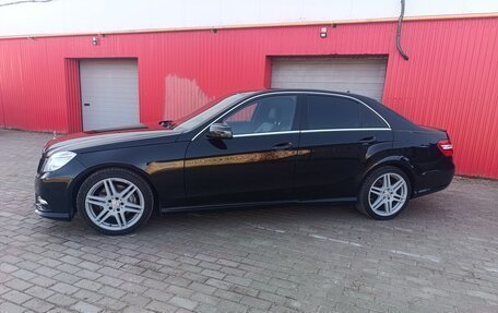 Mercedes-Benz E-Класс, 2012 год, 1 770 000 рублей, 7 фотография