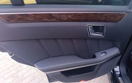 Mercedes-Benz E-Класс, 2012 год, 1 770 000 рублей, 16 фотография