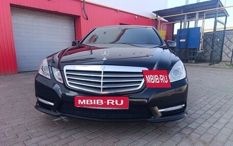 Mercedes-Benz E-Класс, 2012 год, 1 770 000 рублей, 3 фотография