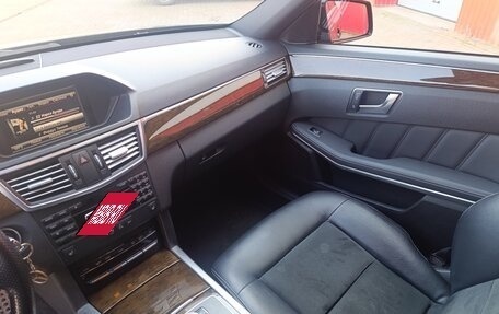 Mercedes-Benz E-Класс, 2012 год, 1 770 000 рублей, 14 фотография