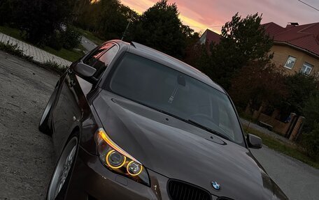 BMW 5 серия, 2004 год, 1 200 000 рублей, 2 фотография