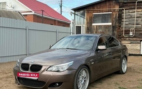 BMW 5 серия, 2004 год, 1 200 000 рублей, 15 фотография
