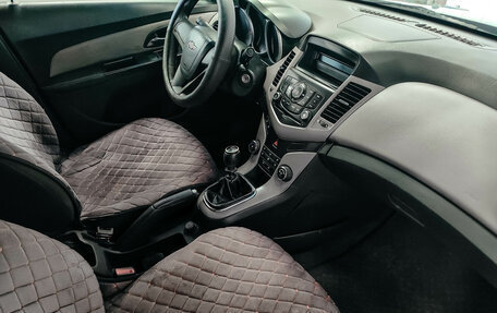 Chevrolet Cruze II, 2011 год, 525 185 рублей, 12 фотография