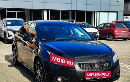 Chevrolet Cruze II, 2011 год, 525 185 рублей, 2 фотография