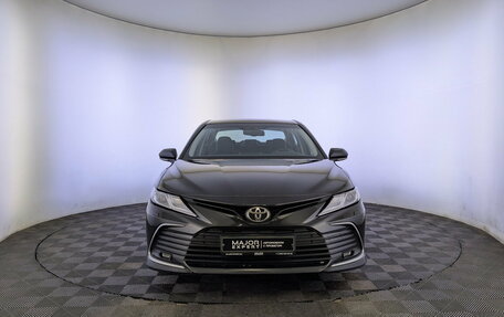 Toyota Camry, 2021 год, 2 725 000 рублей, 2 фотография