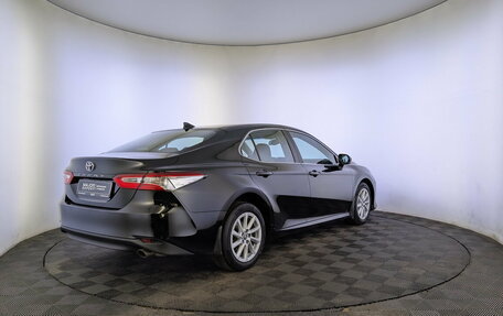 Toyota Camry, 2021 год, 2 725 000 рублей, 5 фотография