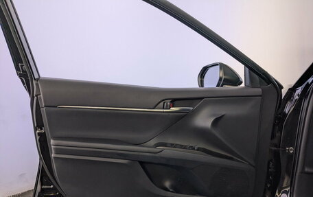 Toyota Camry, 2021 год, 2 725 000 рублей, 19 фотография