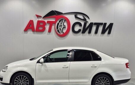 Volkswagen Jetta VI, 2010 год, 661 000 рублей, 4 фотография
