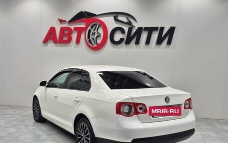 Volkswagen Jetta VI, 2010 год, 661 000 рублей, 5 фотография