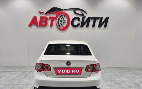Volkswagen Jetta VI, 2010 год, 661 000 рублей, 6 фотография