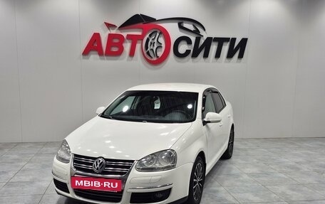 Volkswagen Jetta VI, 2010 год, 661 000 рублей, 3 фотография