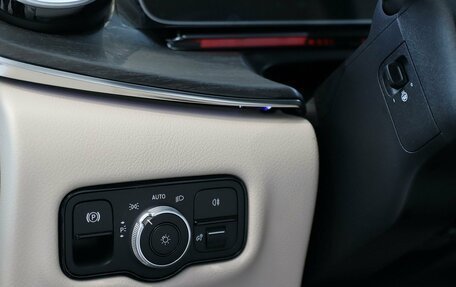 Mercedes-Benz V-Класс, 2026 год, 15 000 000 рублей, 9 фотография