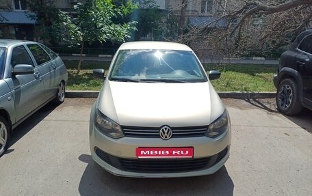 Volkswagen Polo VI (EU Market), 2011 год, 450 000 рублей, 1 фотография