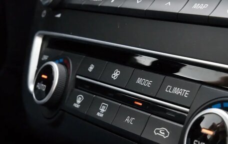 KIA Optima IV, 2017 год, 1 700 000 рублей, 10 фотография