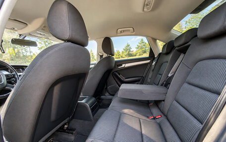 Audi A4, 2011 год, 1 200 000 рублей, 14 фотография
