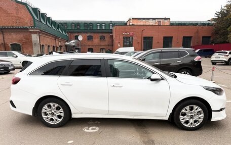 KIA cee'd III, 2021 год, 2 300 000 рублей, 3 фотография