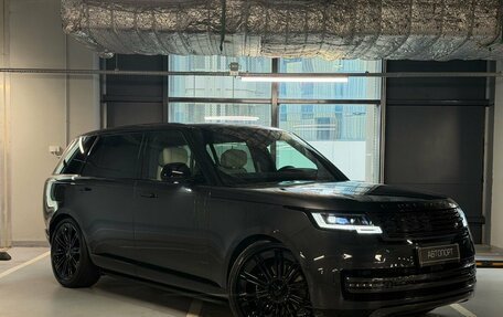 Land Rover Range Rover IV рестайлинг, 2026 год, 26 850 000 рублей, 2 фотография