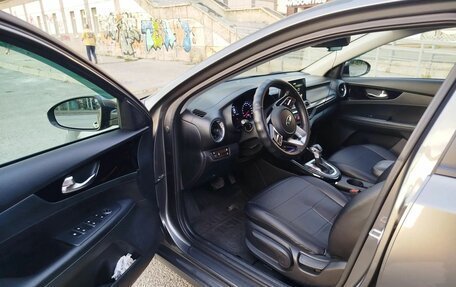 KIA Cerato IV, 2021 год, 2 100 000 рублей, 5 фотография