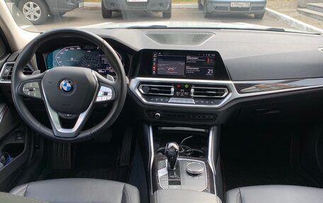 BMW 3 серия, 2021 год, 3 750 000 рублей, 12 фотография