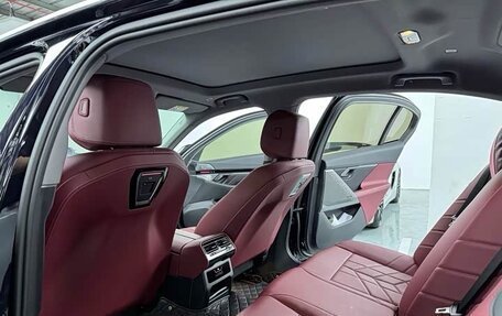 BMW 5 серия, 2025 год, 5 900 757 рублей, 9 фотография