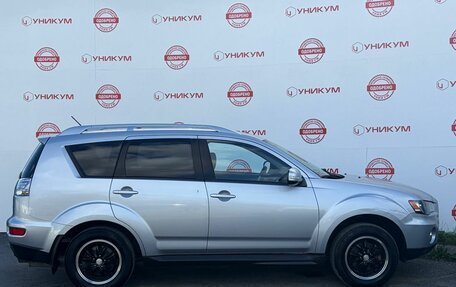 Mitsubishi Outlander III рестайлинг 3, 2010 год, 1 049 000 рублей, 6 фотография