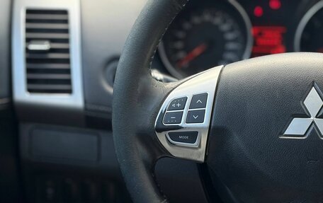 Mitsubishi Outlander III рестайлинг 3, 2010 год, 1 049 000 рублей, 26 фотография