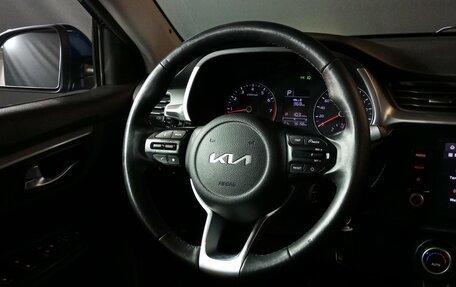 KIA Rio IV, 2021 год, 1 775 000 рублей, 9 фотография
