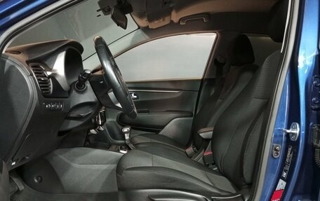 KIA Rio IV, 2021 год, 1 775 000 рублей, 6 фотография