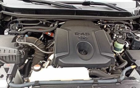 Toyota Land Cruiser Prado 150 рестайлинг 2, 2015 год, 4 100 000 рублей, 10 фотография