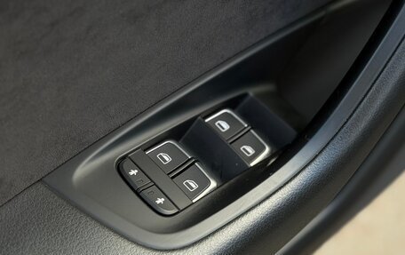 Audi A6, 2018 год, 2 599 000 рублей, 10 фотография