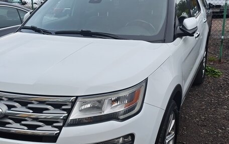 Ford Explorer VI, 2019 год, 3 200 000 рублей, 1 фотография