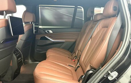 BMW X7, 2022 год, 12 995 000 рублей, 10 фотография