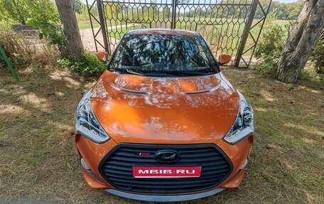 Hyundai Veloster I рестайлинг, 2015 год, 1 350 000 рублей, 1 фотография