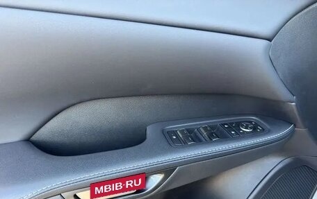 Lexus RX IV рестайлинг, 2025 год, 7 500 000 рублей, 8 фотография