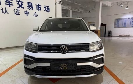 Volkswagen T-Cross I, 2022 год, 1 720 000 рублей, 6 фотография