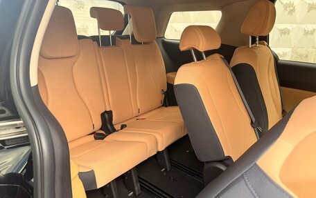 KIA Carnival, 2021 год, 3 400 000 рублей, 21 фотография